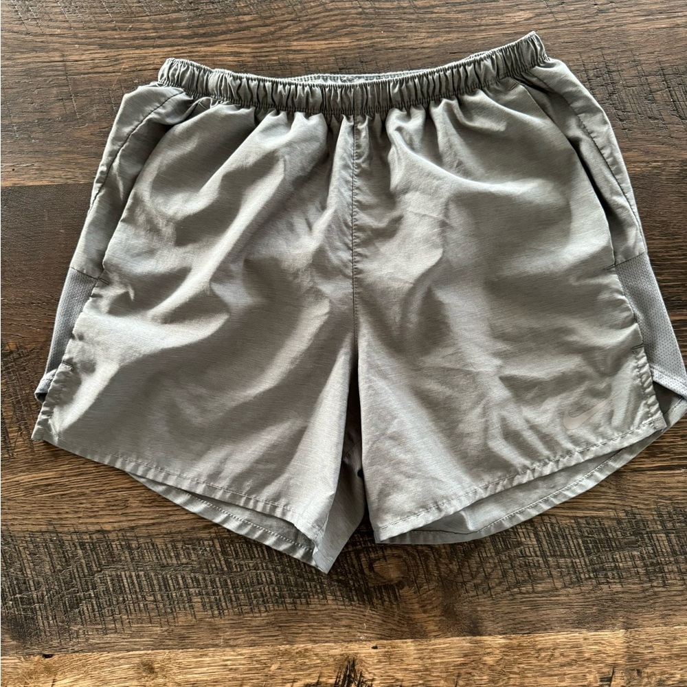 Nike Dri-Fit Challenger 5" Running Shorts